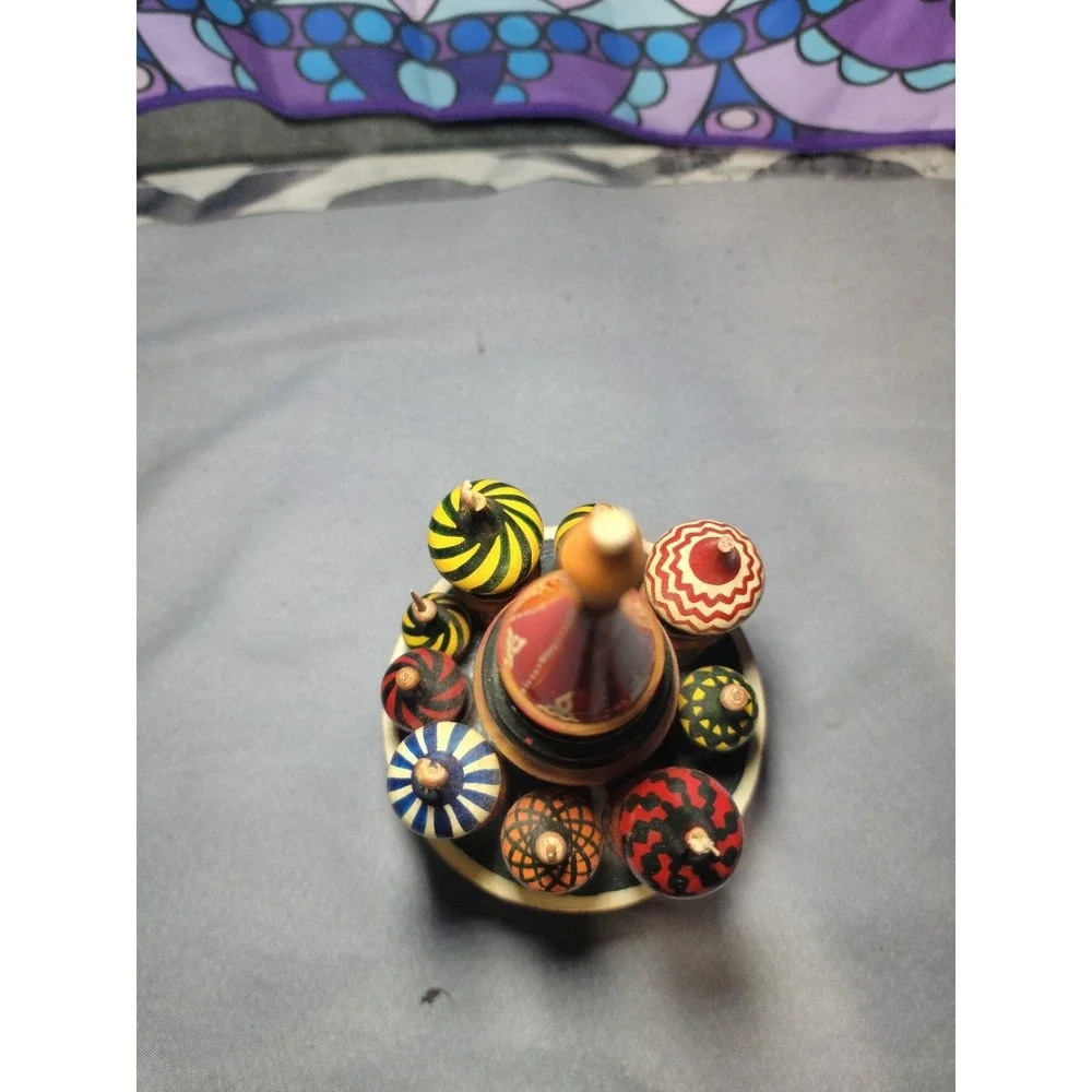 Vintage Russian St Basil Cathedral‎ Wooden Music Box Hand Painted Working